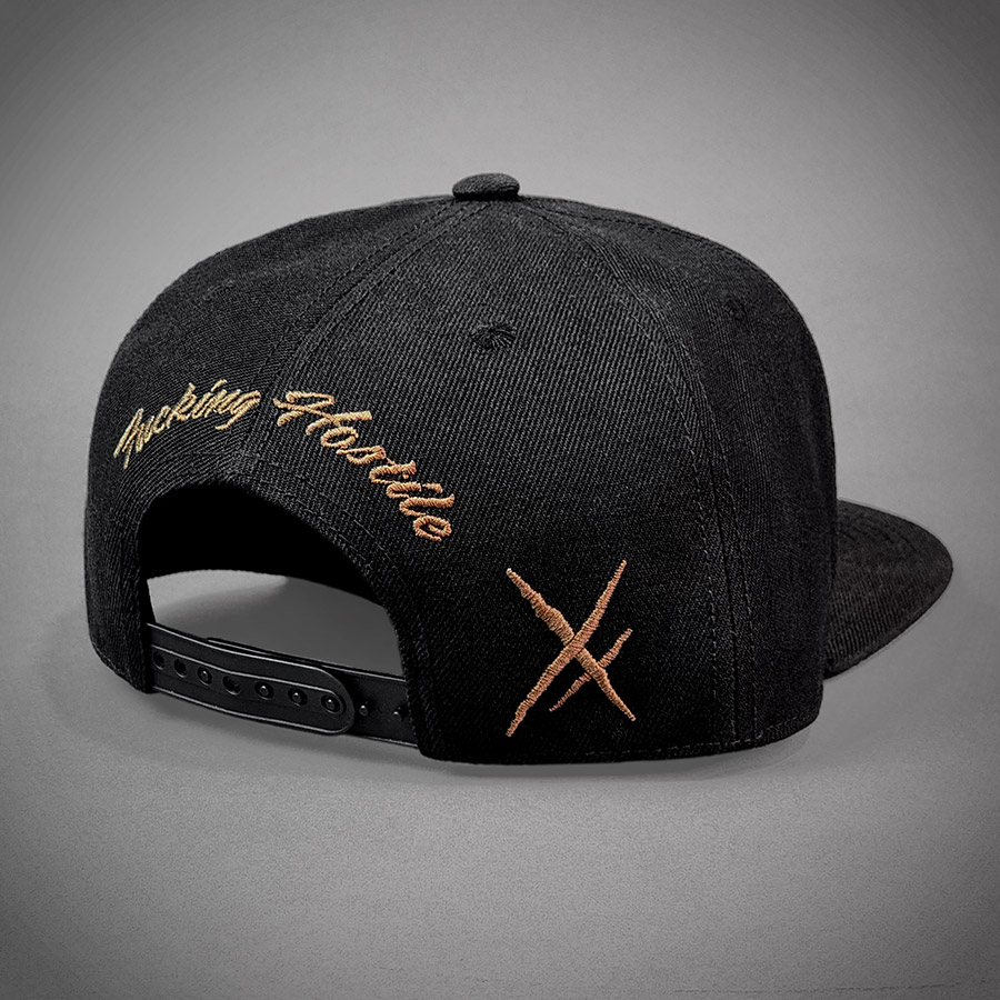 CASQUETTE SNAPBACK METAL BADGE