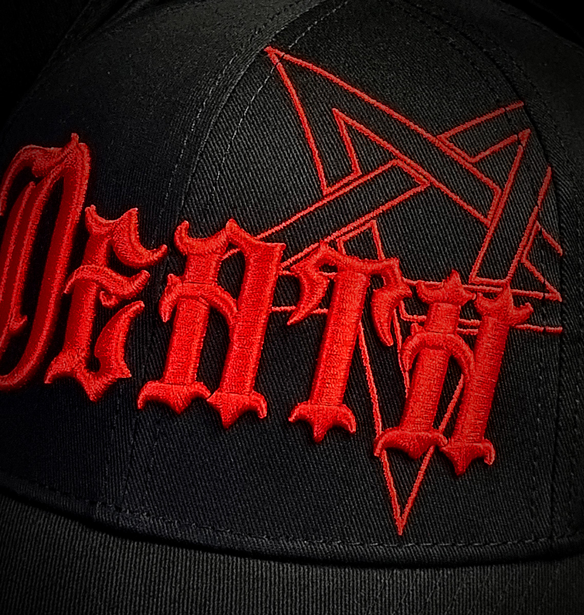 CASQUETTE TRUCKER RED DEATH