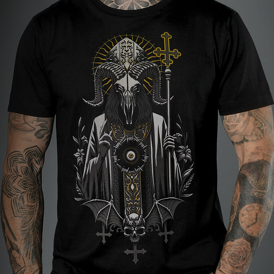 T-SHIRT PRIEST